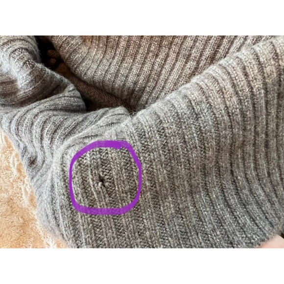 DESIGN HISTORY Cashmere Sweater Size S (Bx 8) - Picture 9 of 10